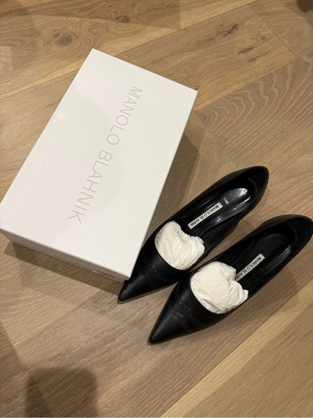 Manolo Blahnik Black Pointed Leather Flats